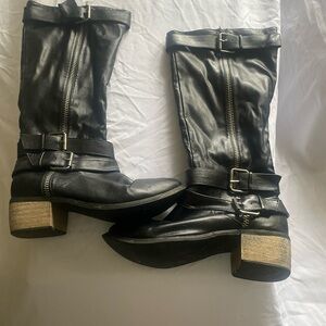 Boots black size 7 1/2